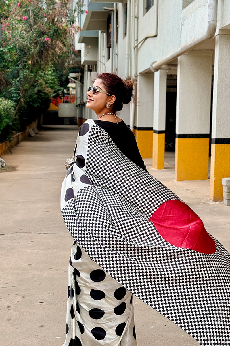 Aayi Badi Dotwali - Ready To Wear Saree