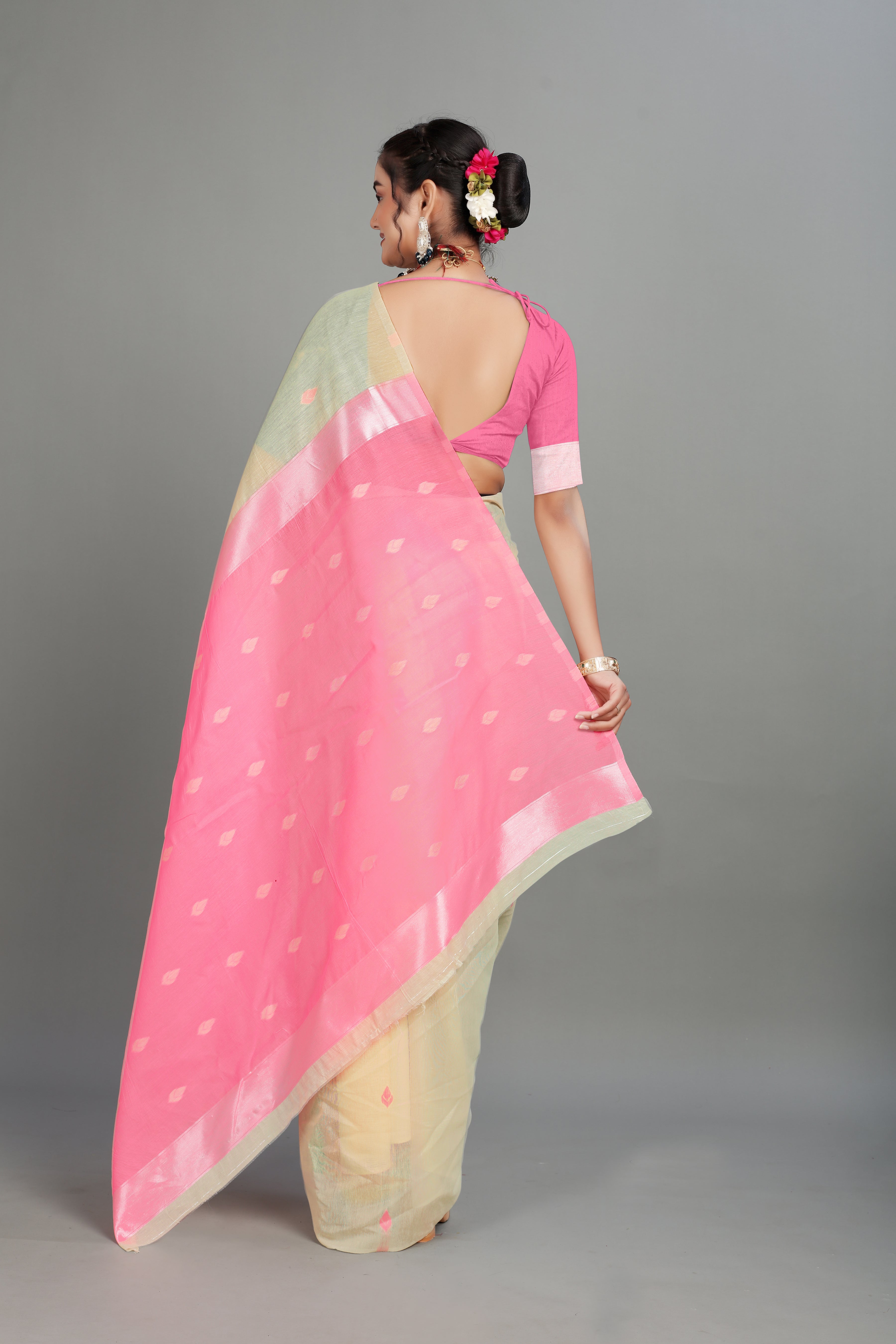 Beige Cotton Silk Two Toned Printed Saree