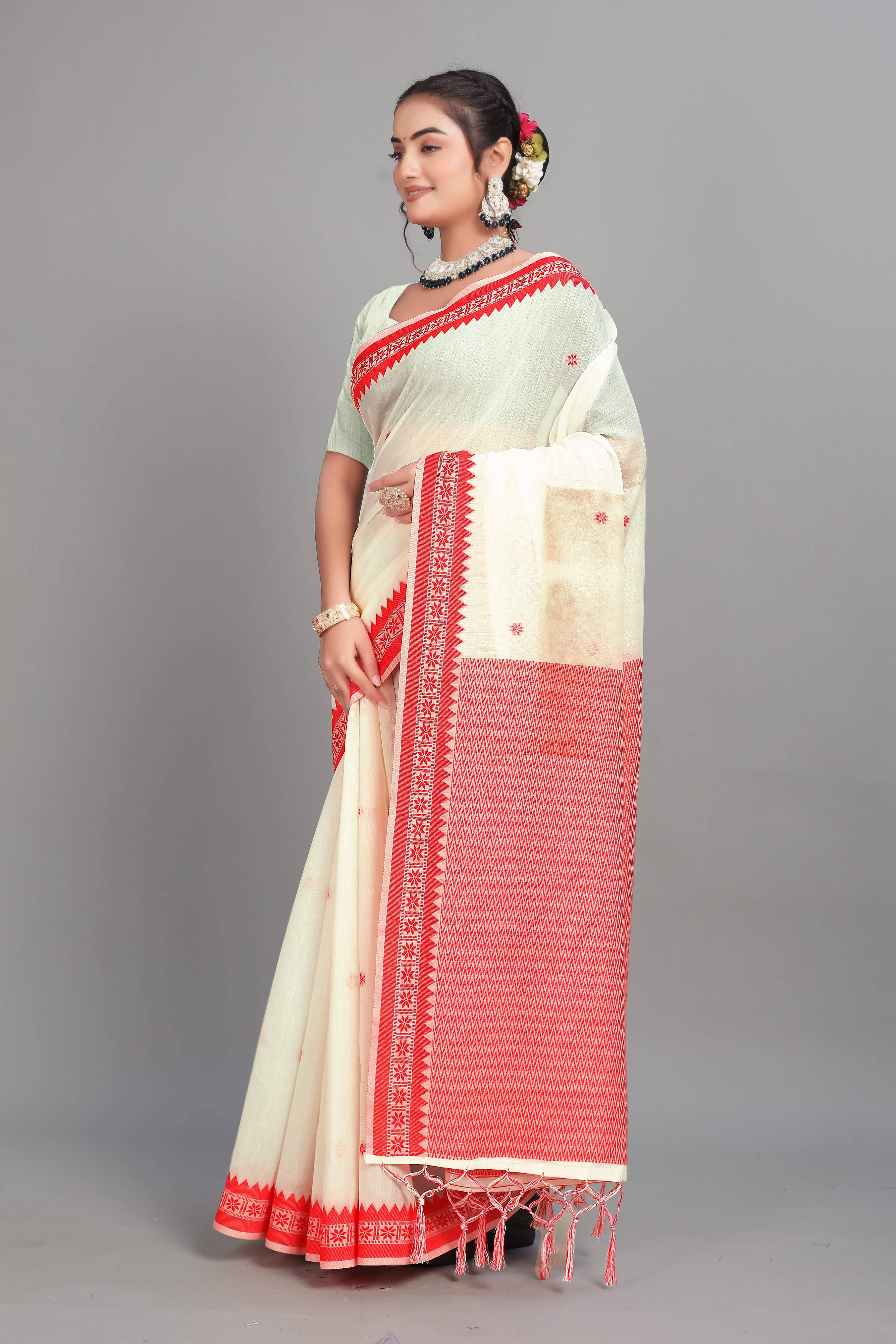 White Two Toned Cotton Silk Saree