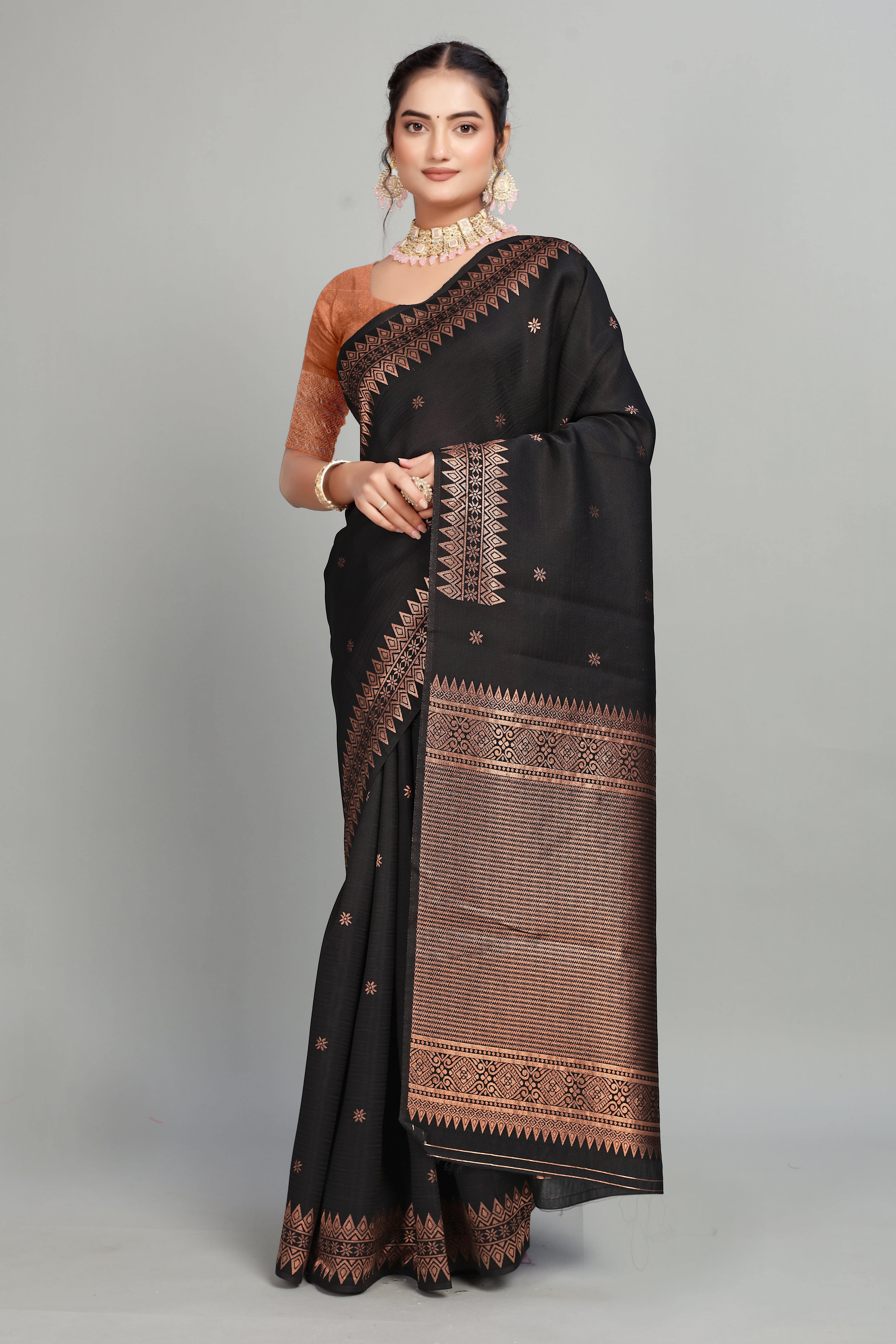 Black Solid Woven Silk Saree