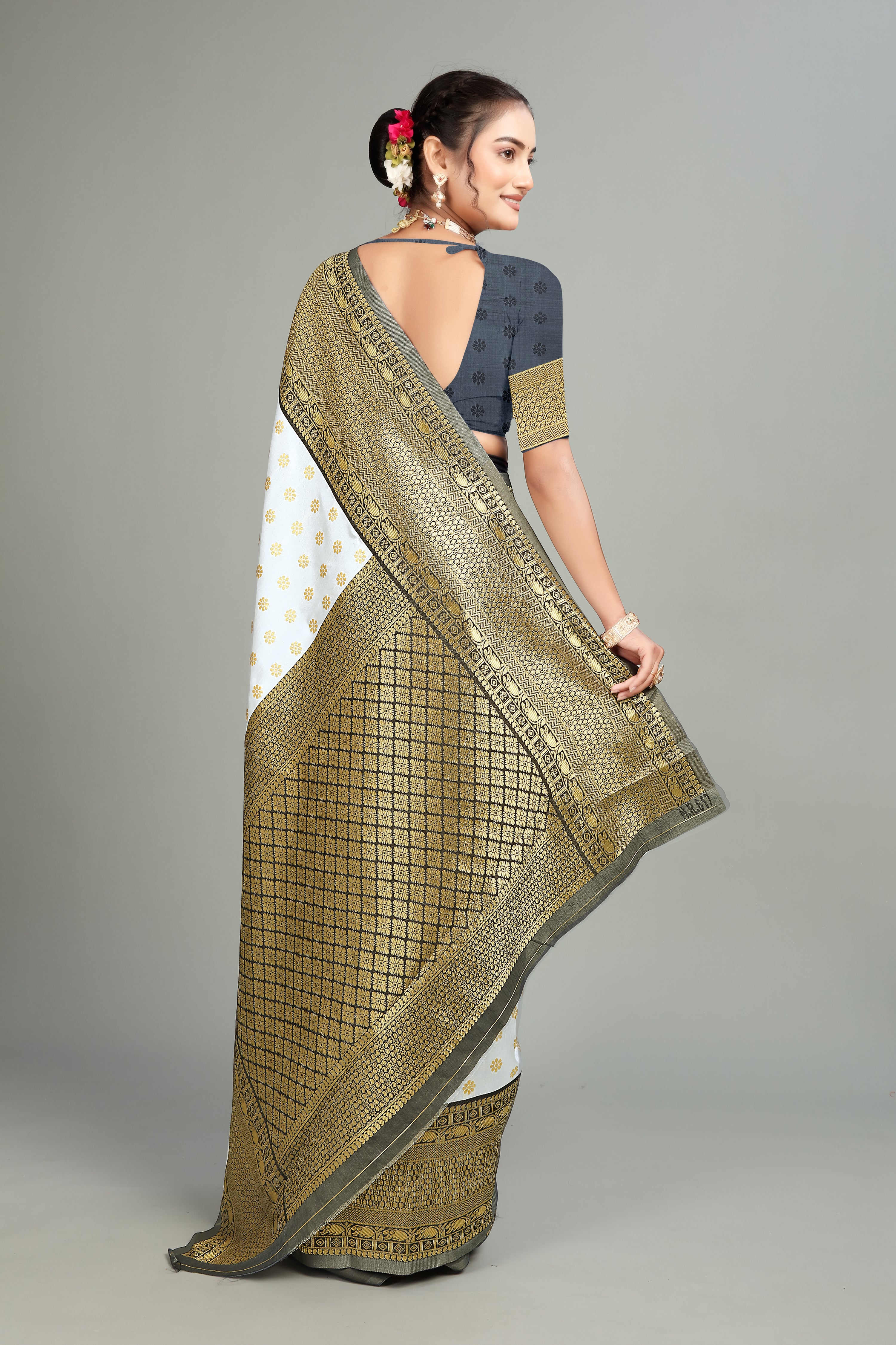 White Banarasi Woven Silk Saree
