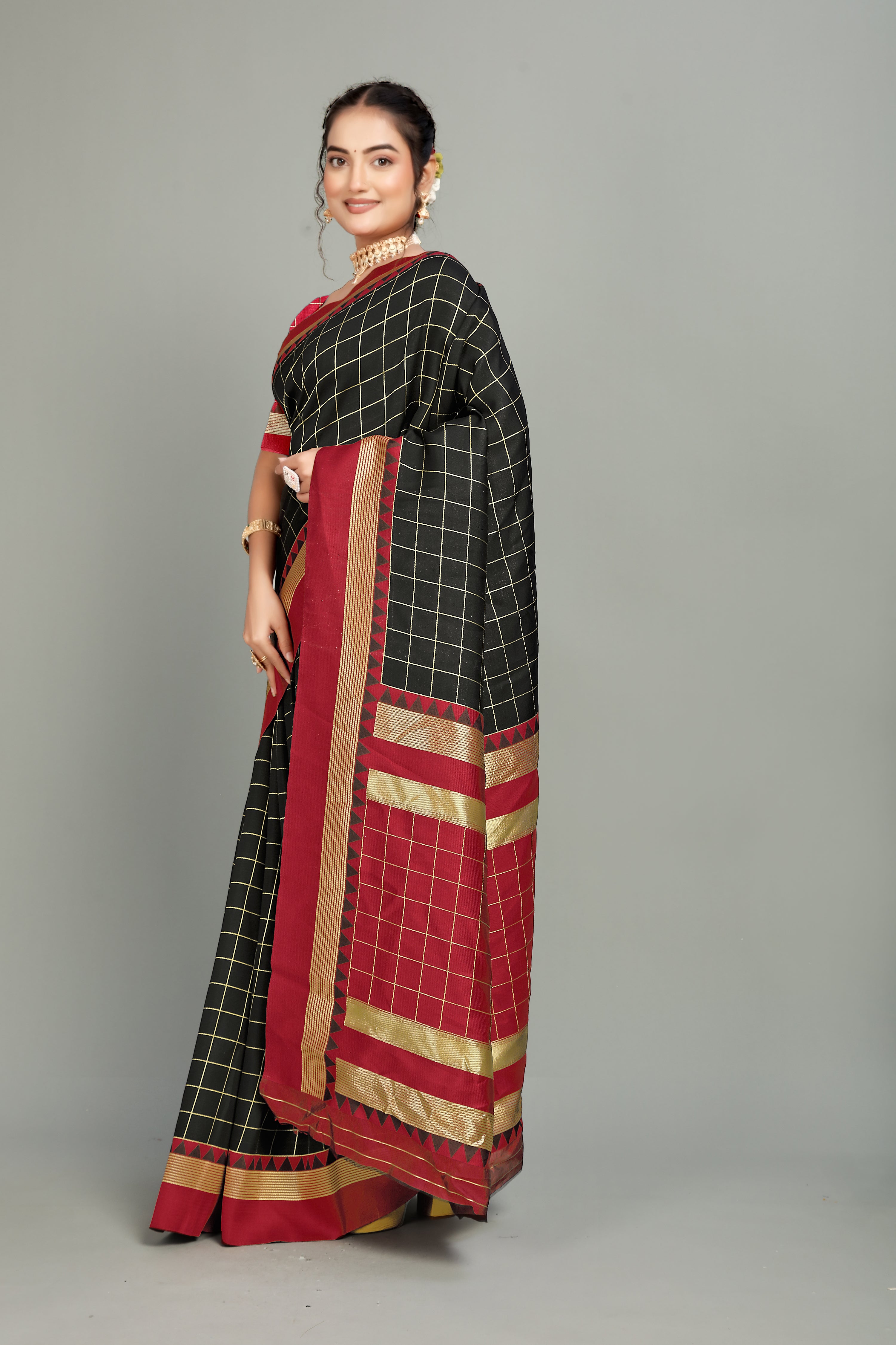 Bottle Green Toned Checkered Silk Saree