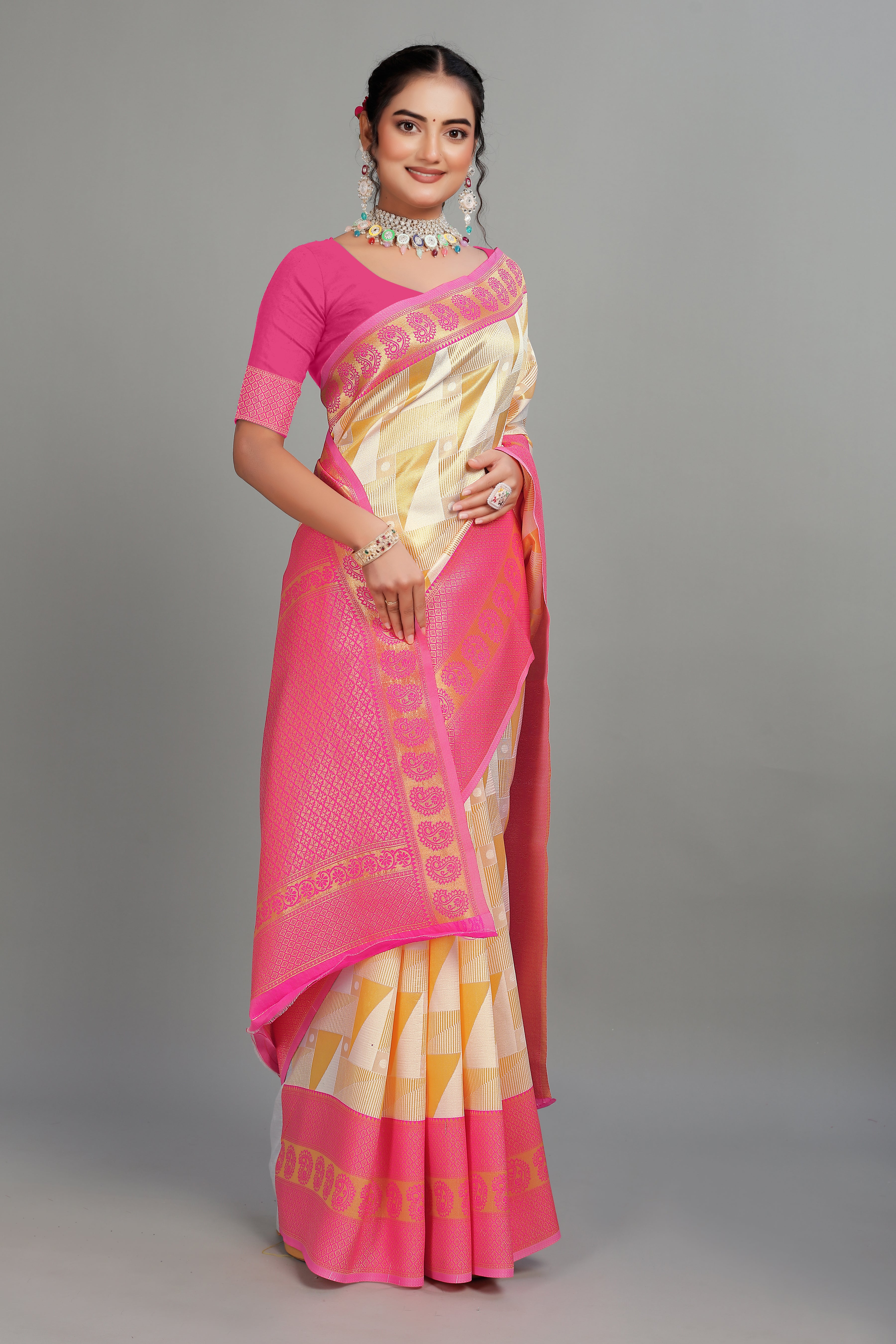 Cream-Pink Weaving Silk Saree