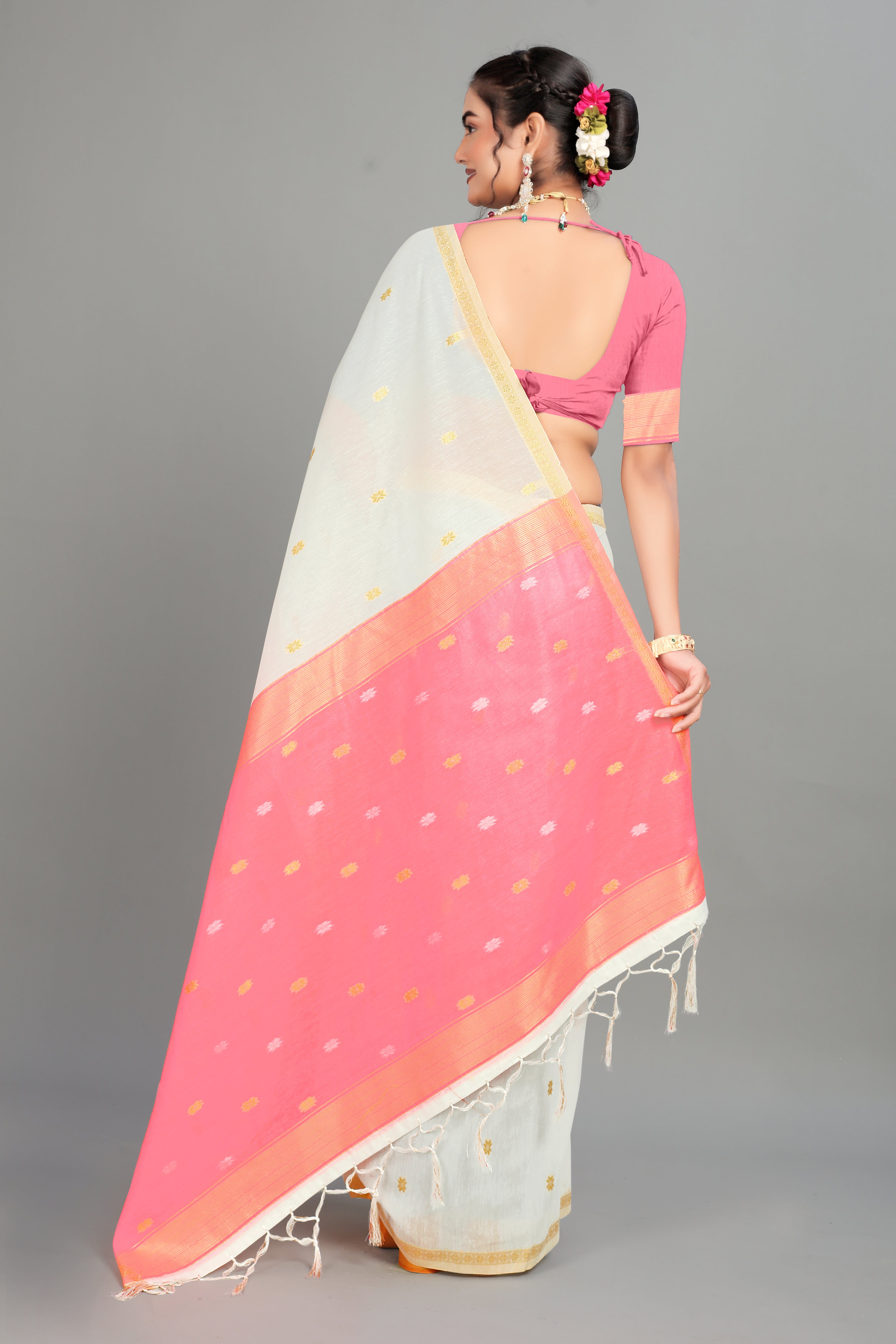 White Toned Weaving Cotton Silk Saree