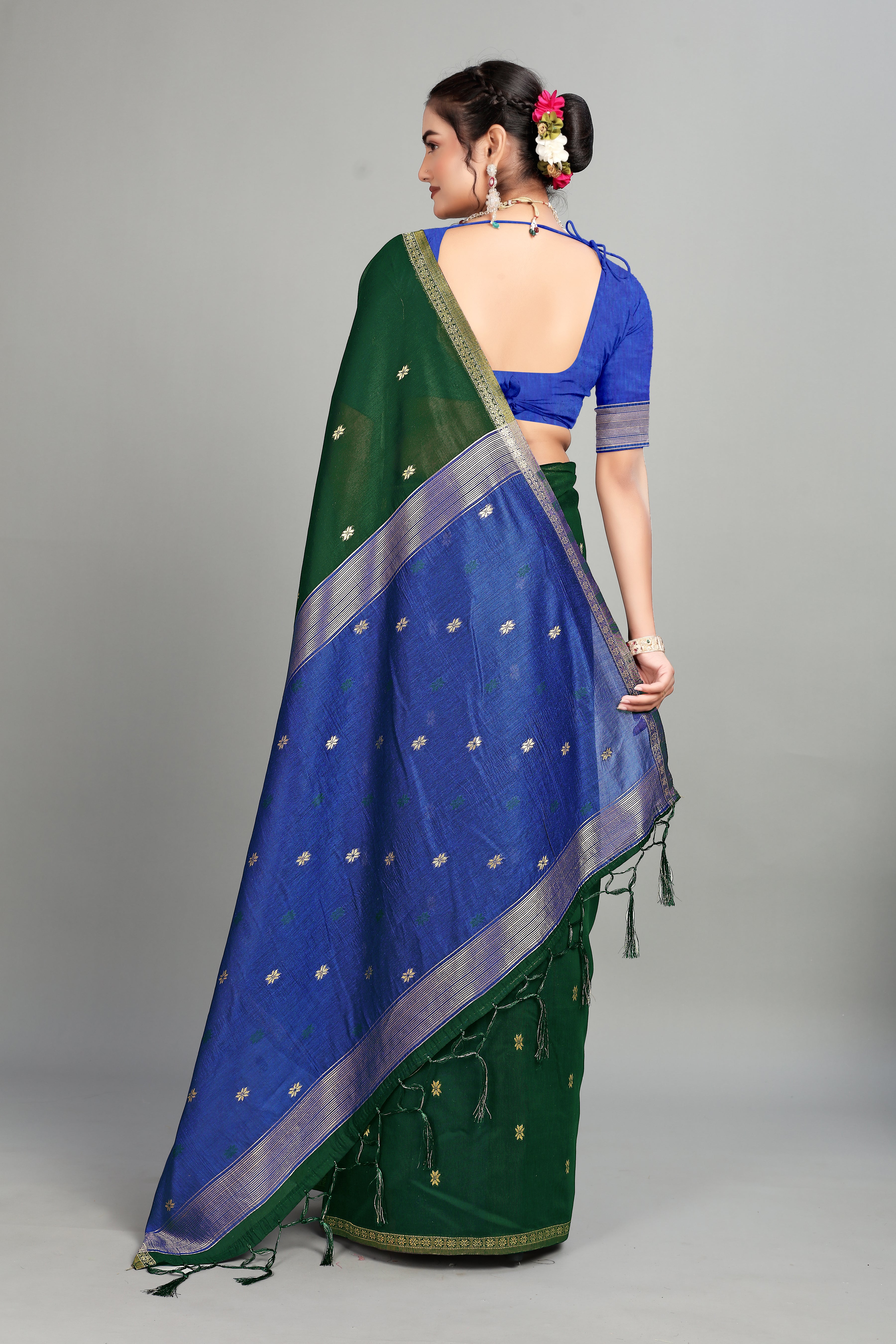 Dark Green Toned Weaving Cotton Silk Saree