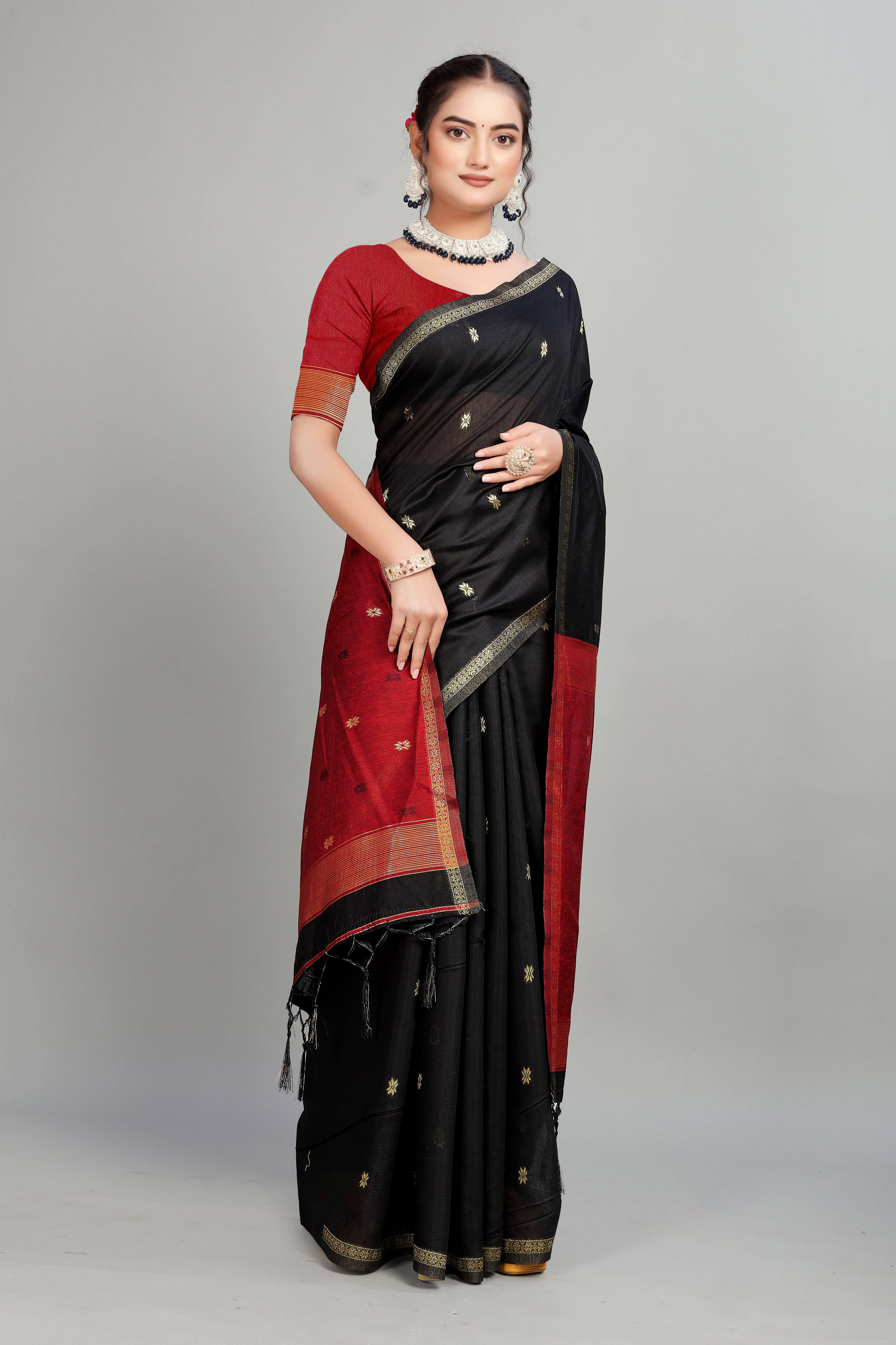 Black Toned Weaving Cotton Silk Saree
