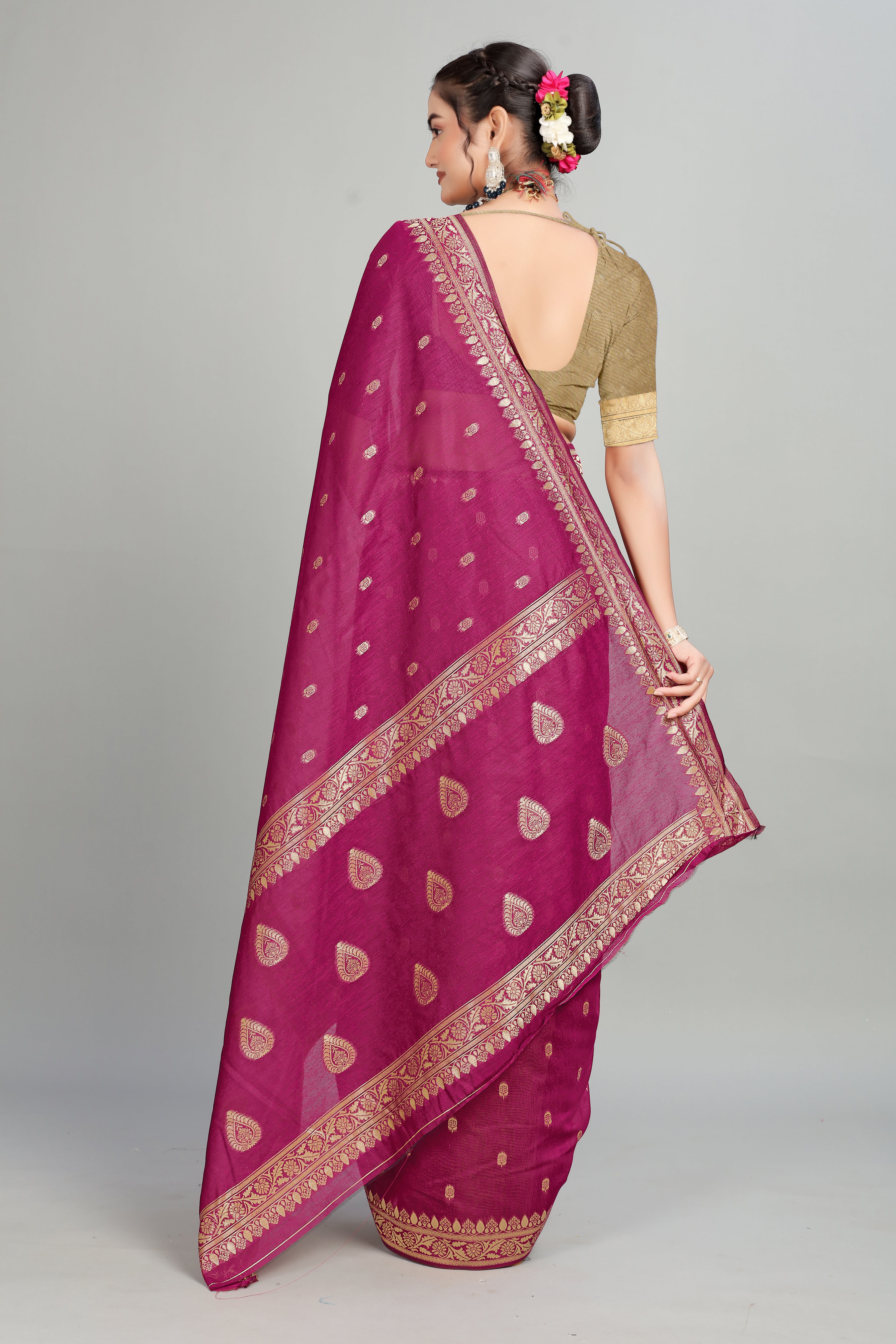 Wine Soft Lilan Slab Butti Print Casual Wear Saree