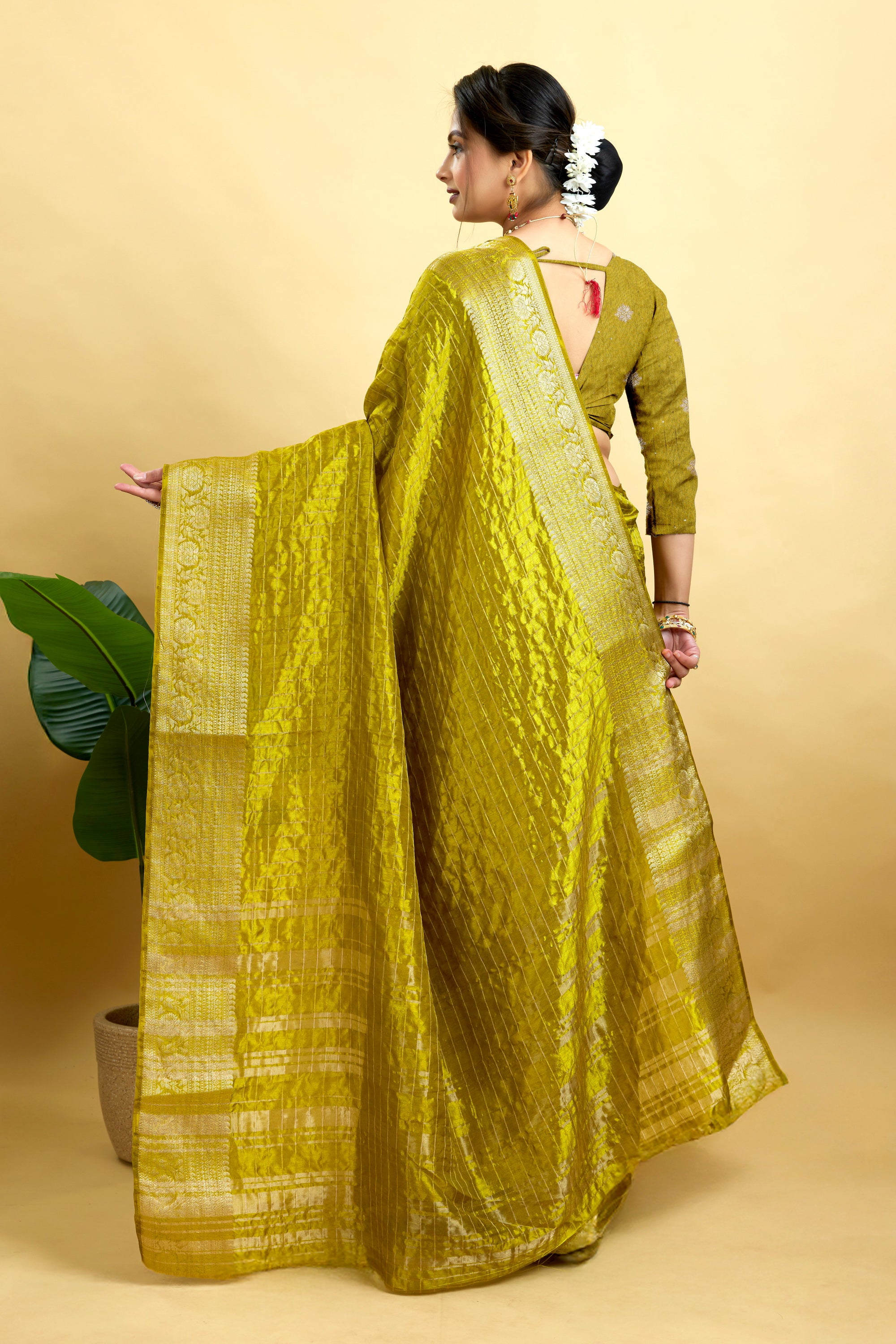Green Woven Jacquard Cotton Silk Saree