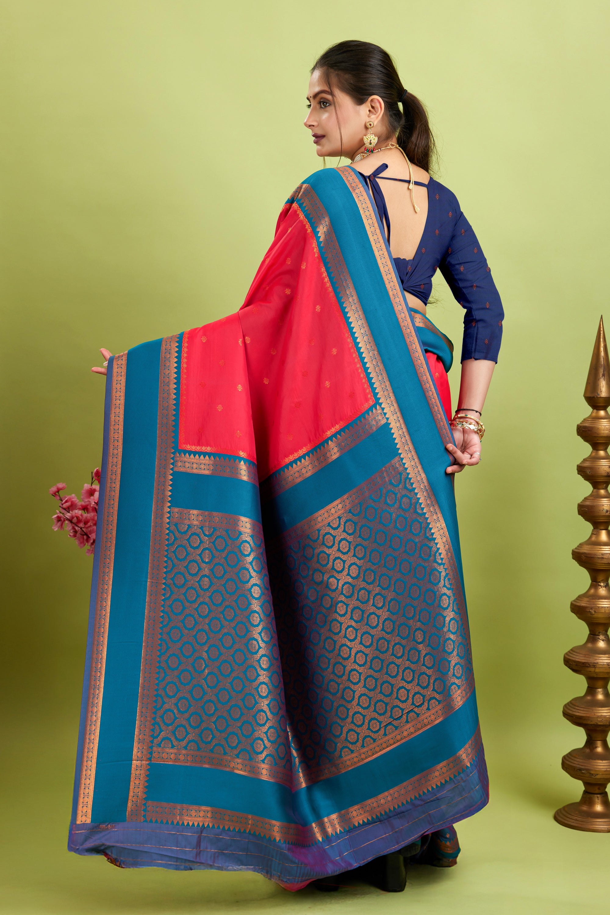 Red Narayan Border Silk Blend Saree
