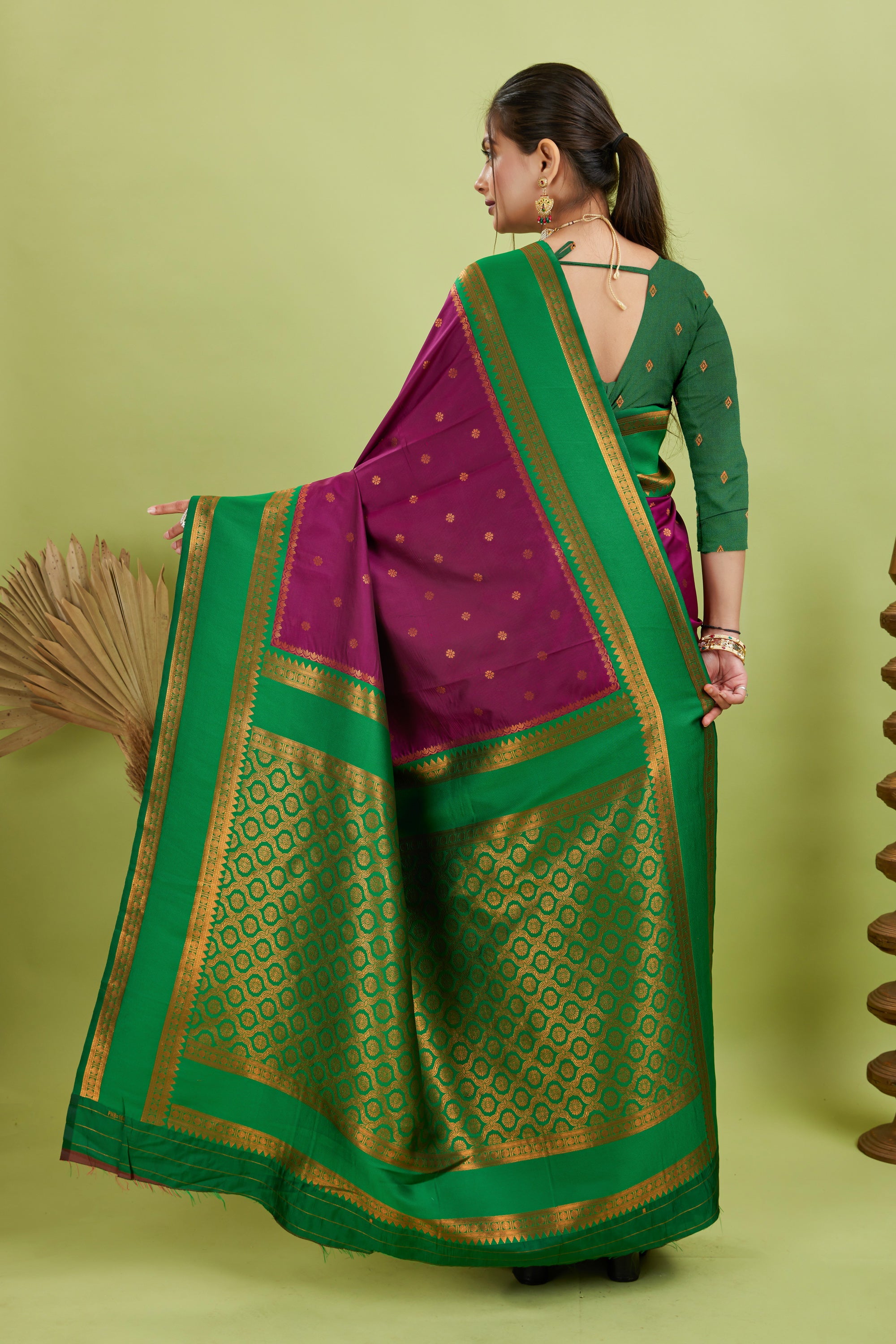 Dark Pink Narayan Border Silk Blend Saree