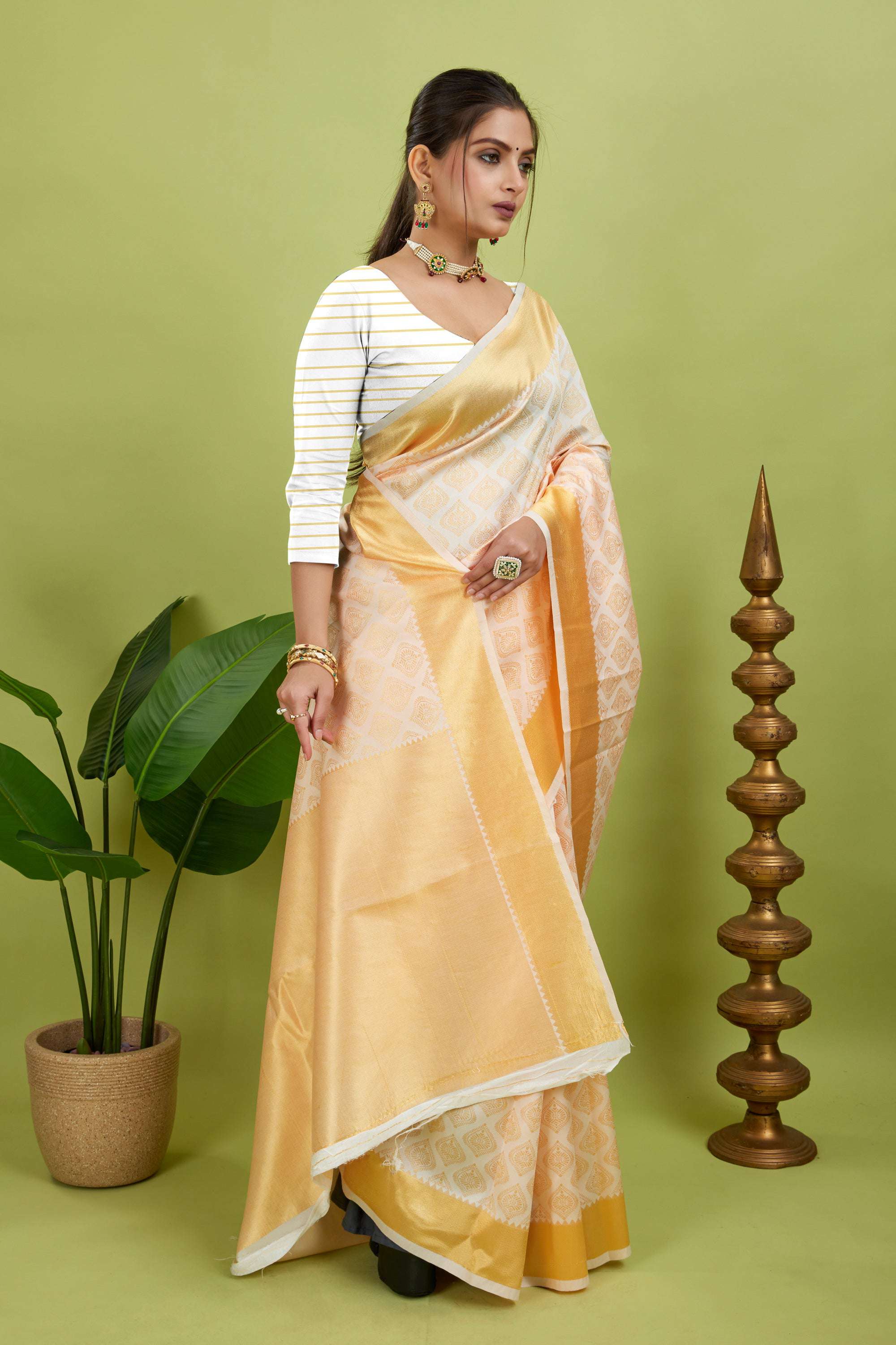 White Kanjivaram Woven Silk Blend Saree