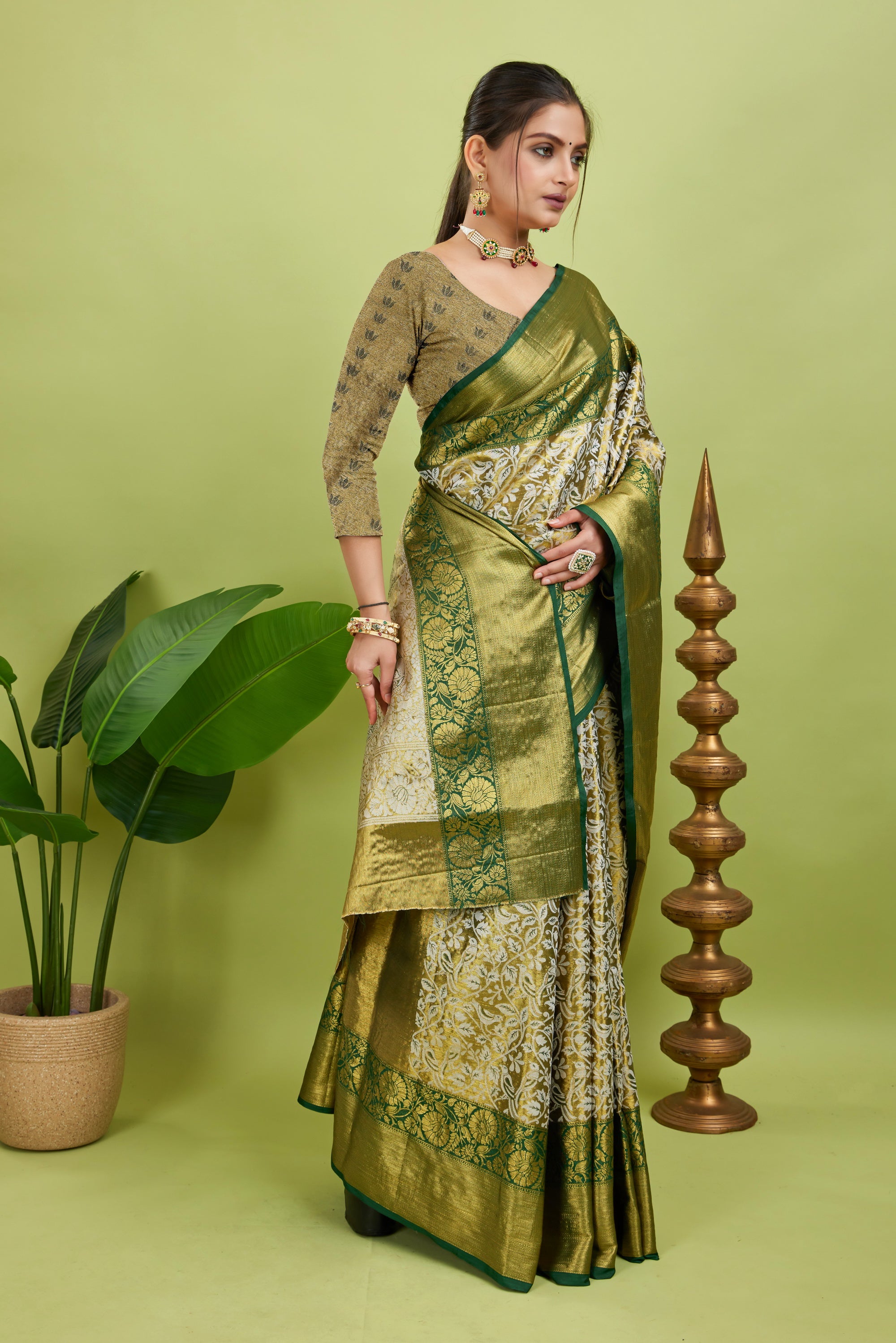 Green Woven Kanjivaram Silk Saree