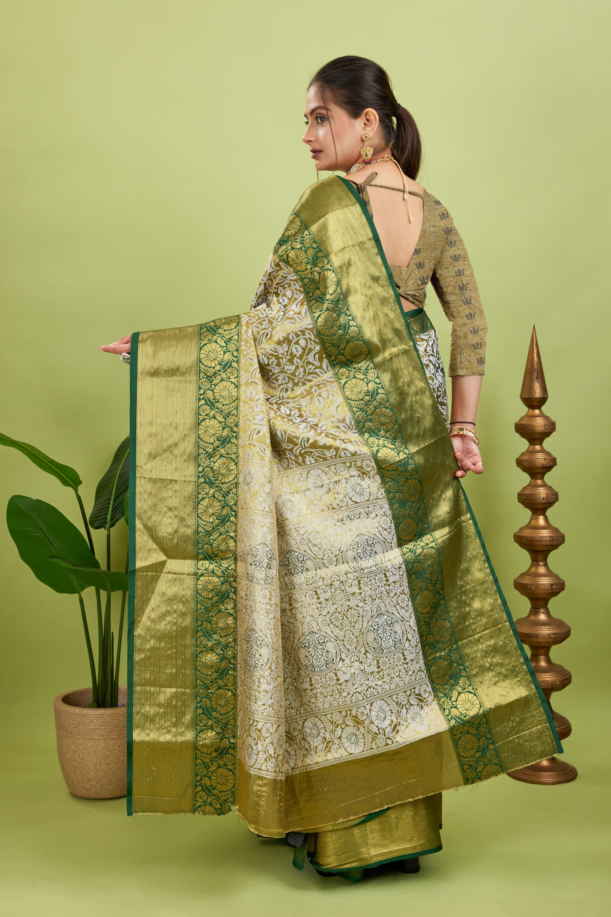 Green Woven Kanjivaram Silk Saree