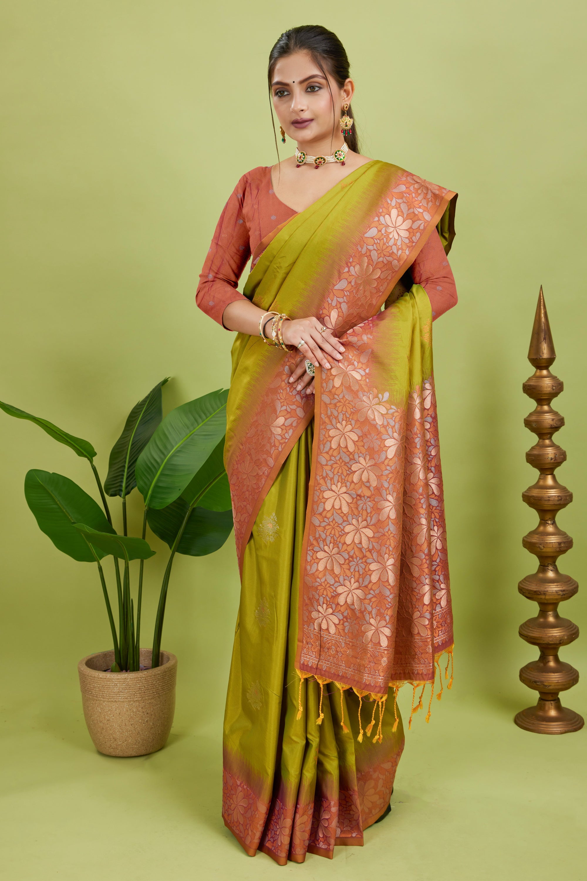 Green Tone Banarasi Handloom Silk Saree
