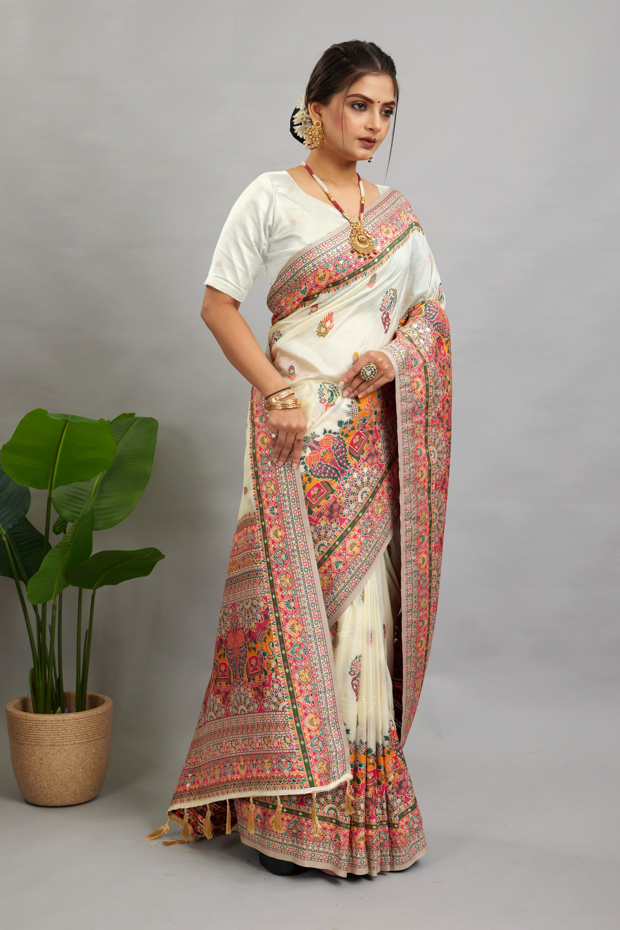 White Rajwadi Pashmina Silk Saree