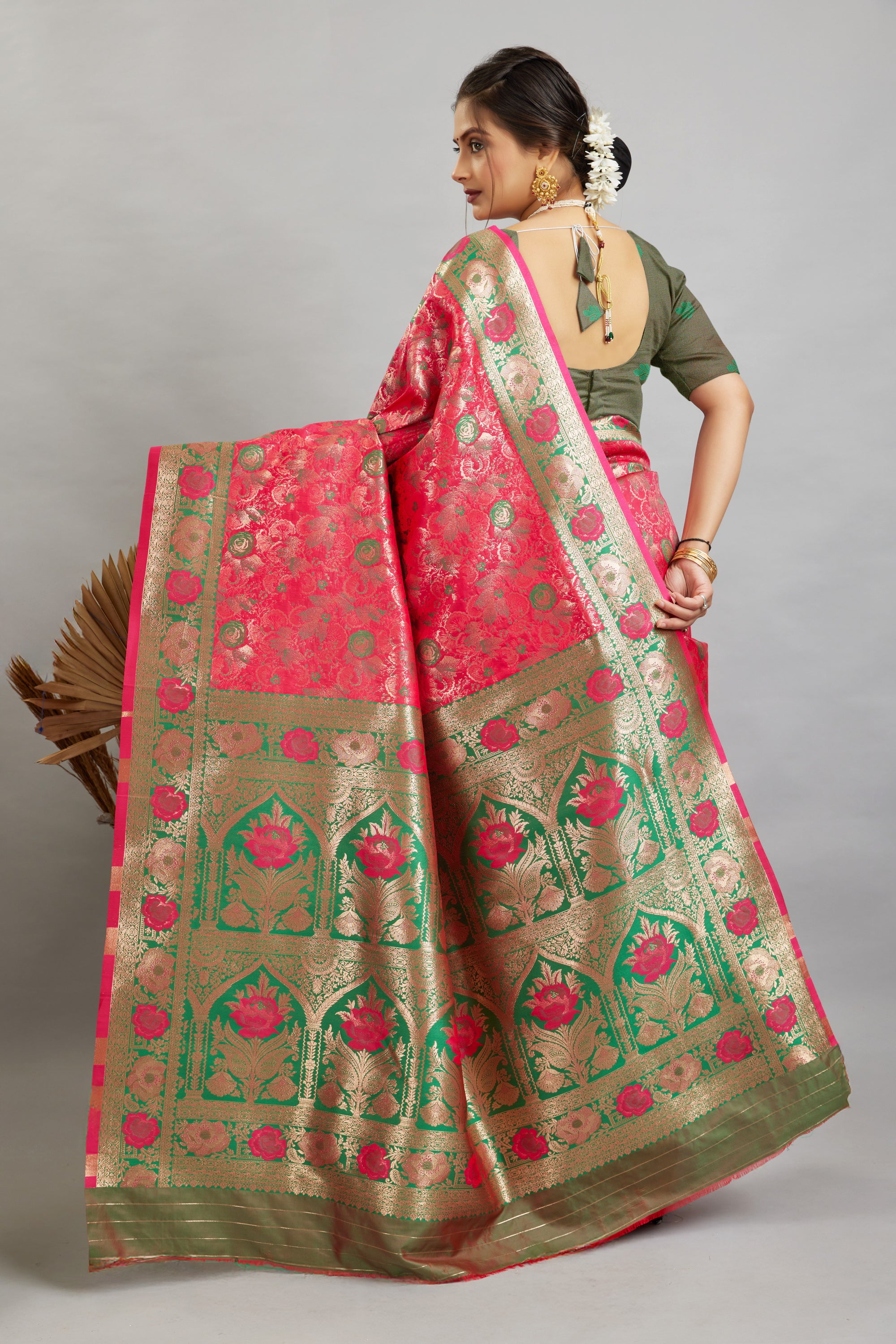 Pink Woven Kanjivaram Silk Saree