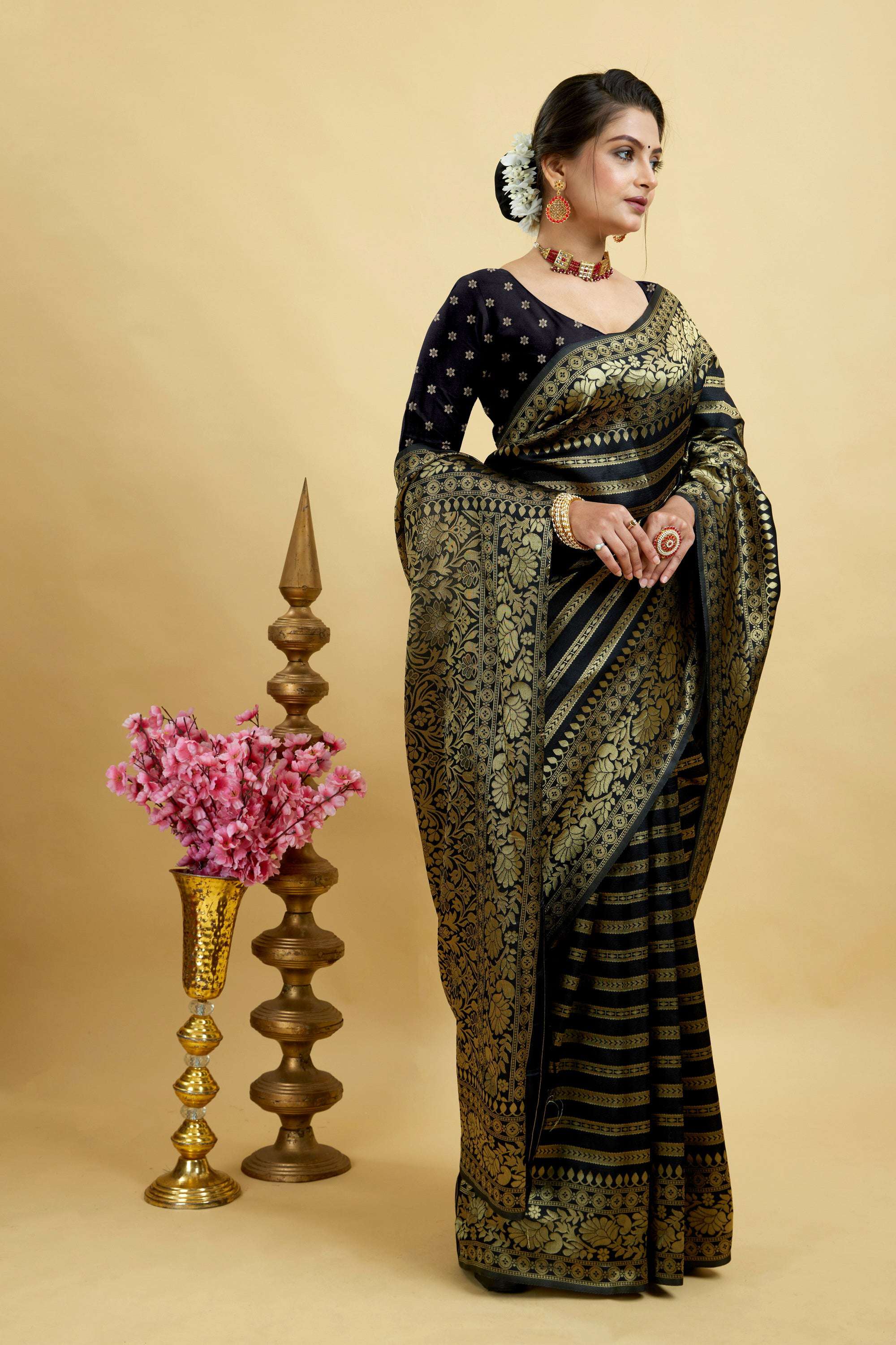 Black Kanjivaram Silk Blend Saree