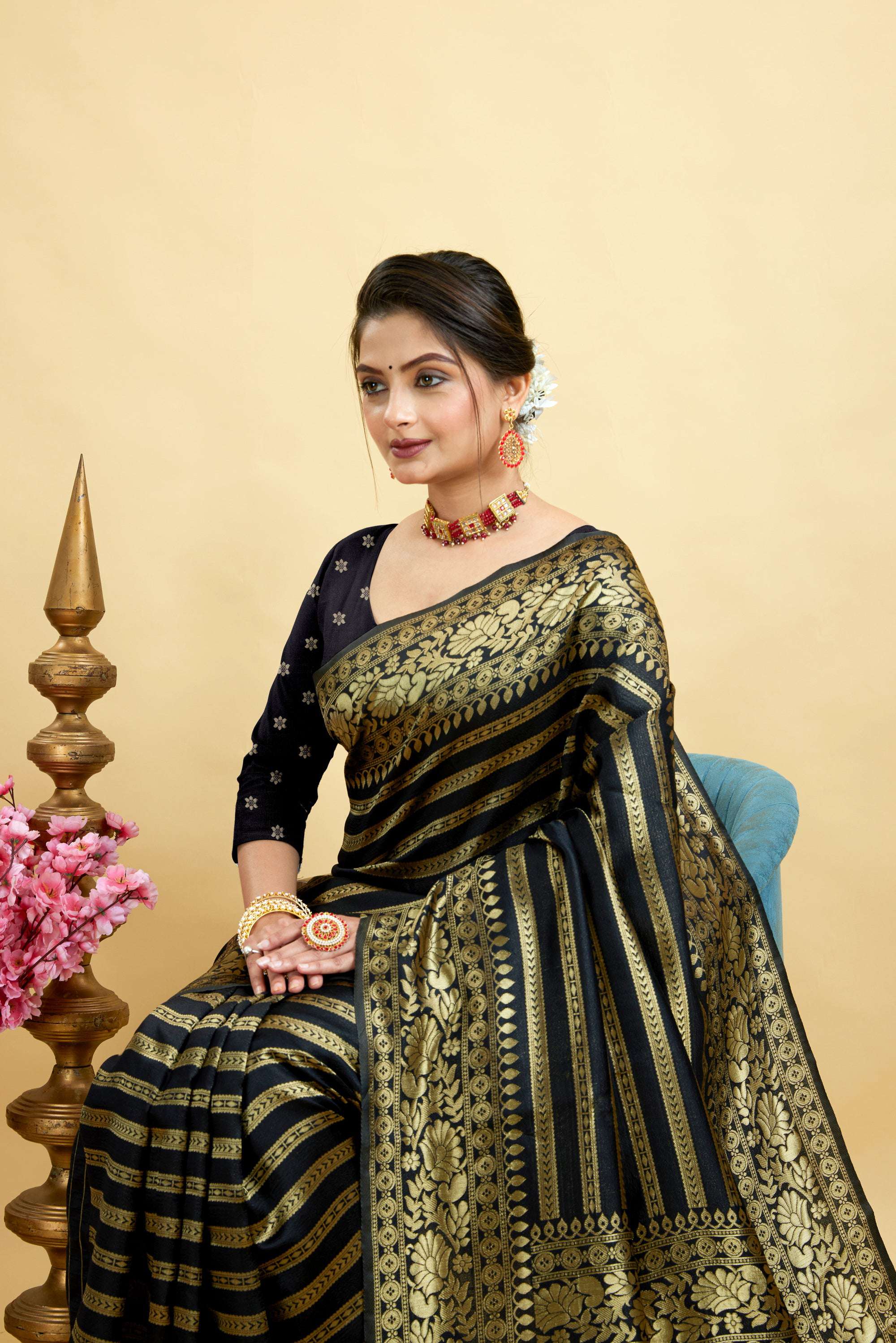 Black Kanjivaram Silk Blend Saree