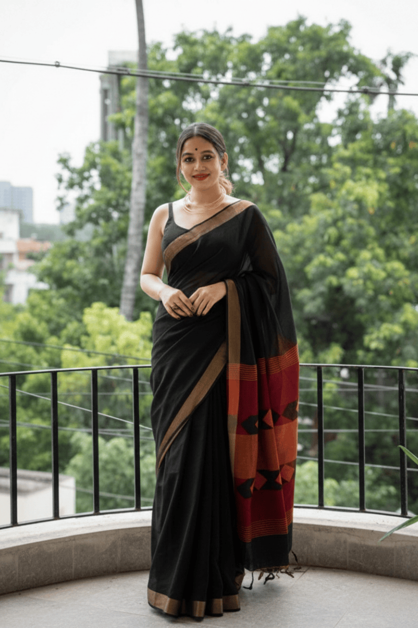 Black Jacquard Border Cotton Blend Saree