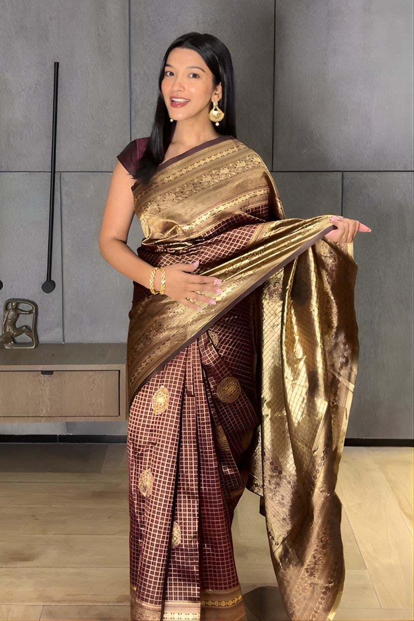 Brown Checkered Silk Blend Saree