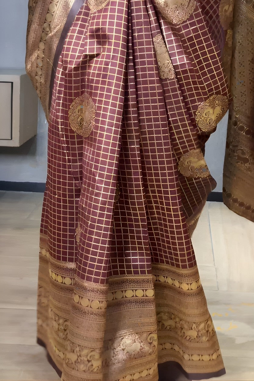 Brown Checkered Silk Blend Saree