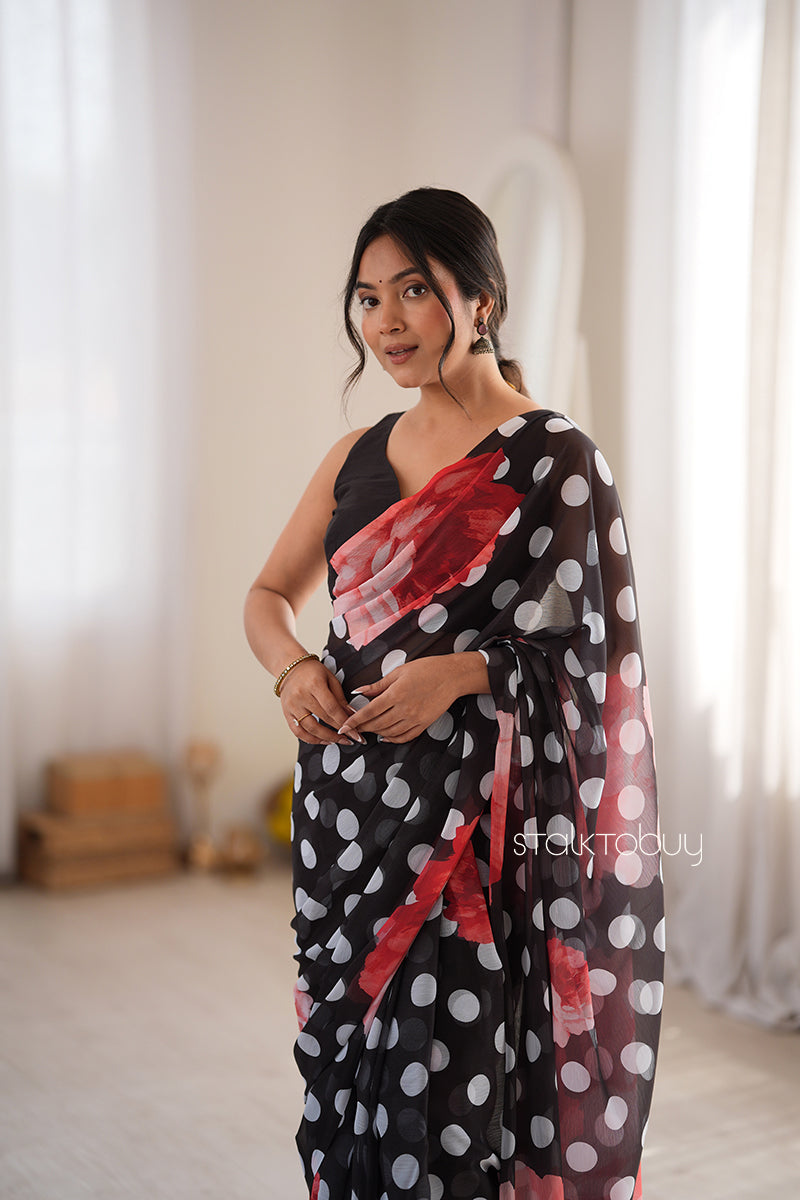 GULAAB - BLACK