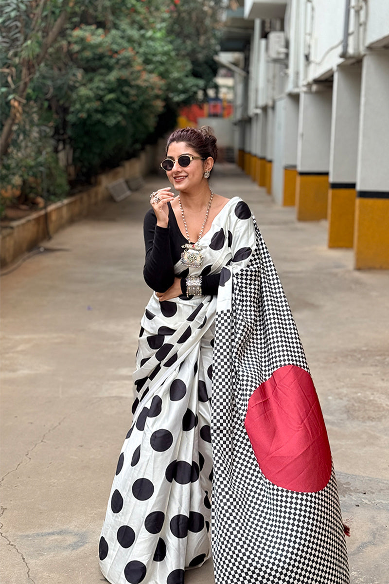 Aayi Badi Dotwali - Ready To Wear Saree