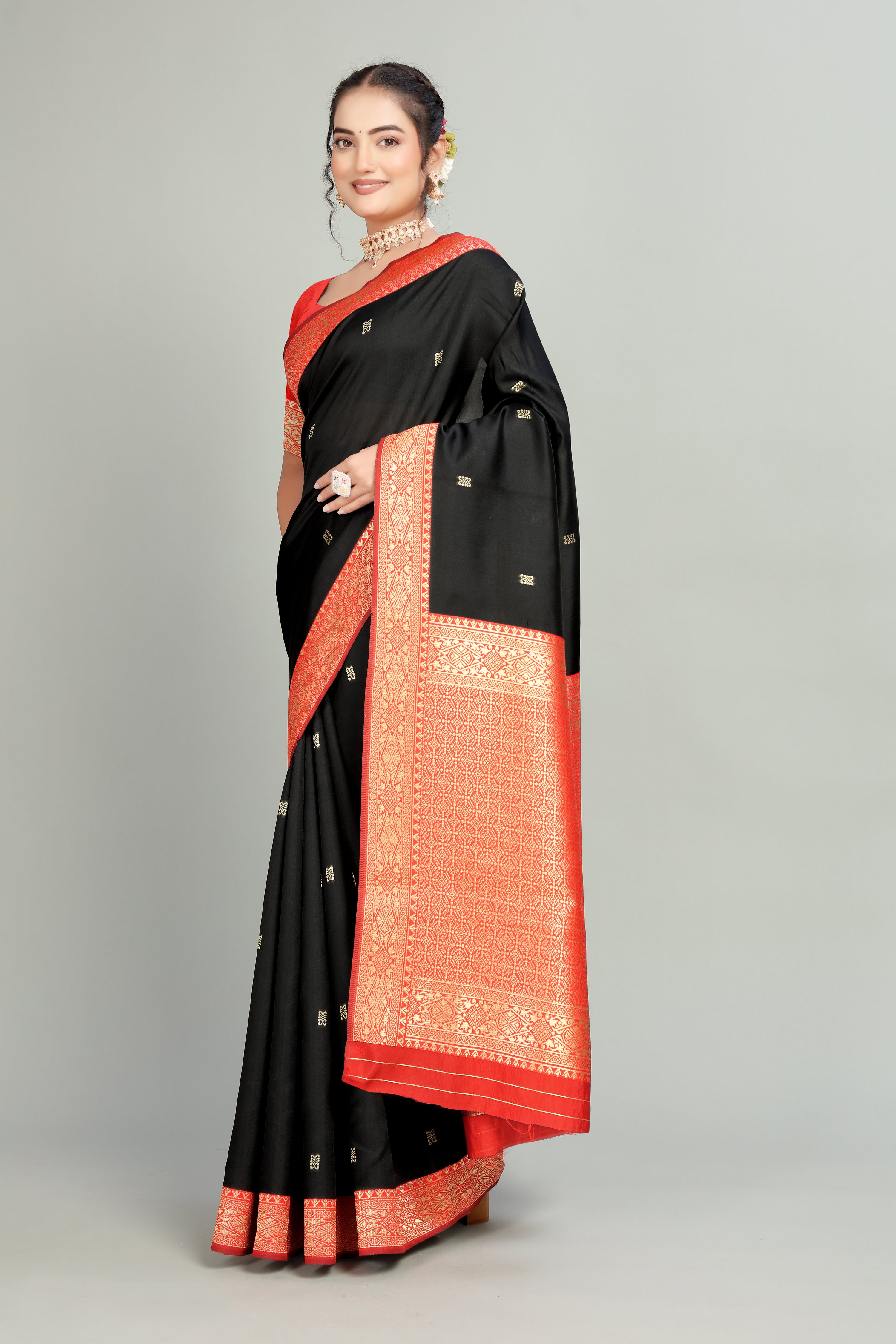 Black Weaving Silk Saree