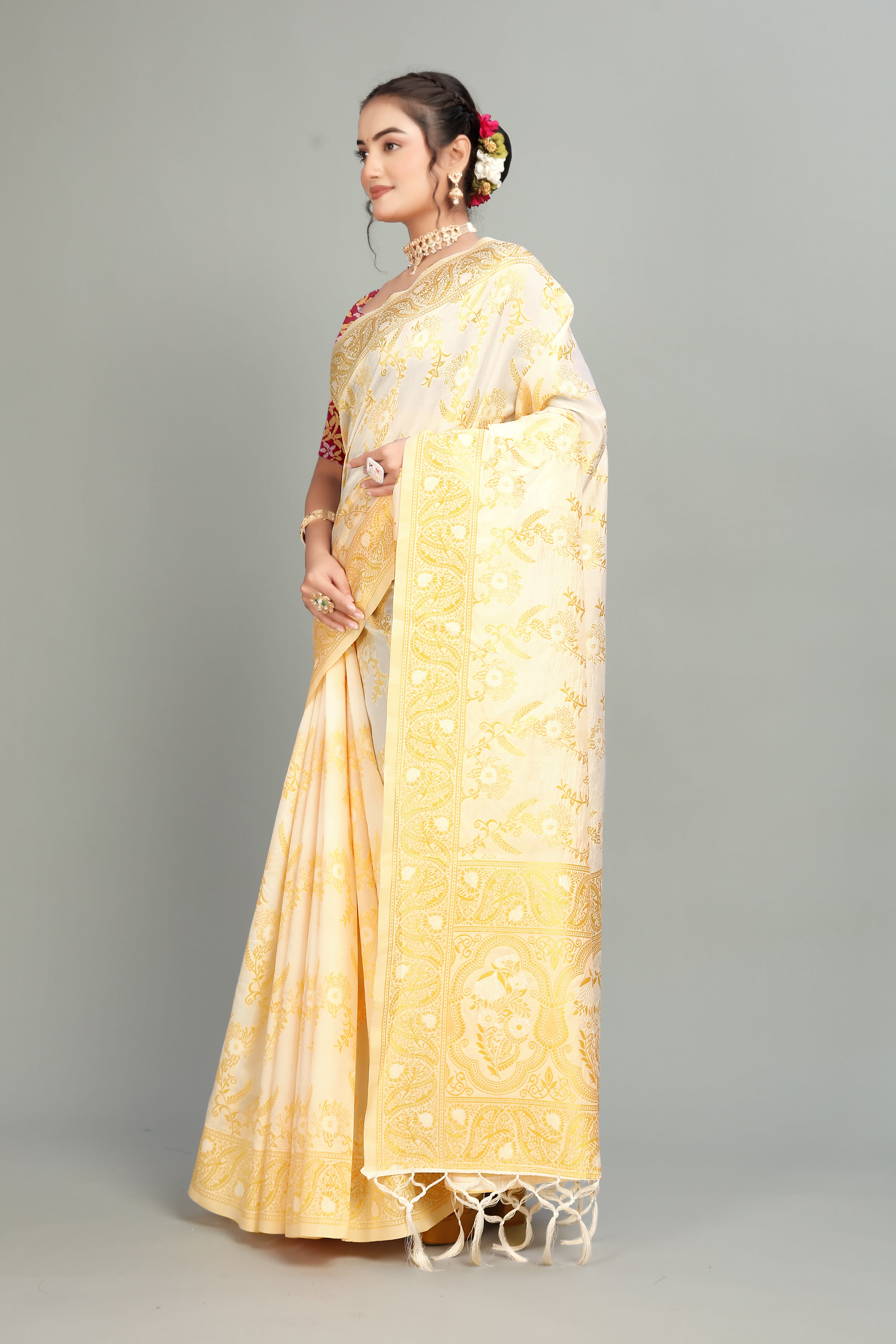 Cream Woven Banarasi Silk Saree
