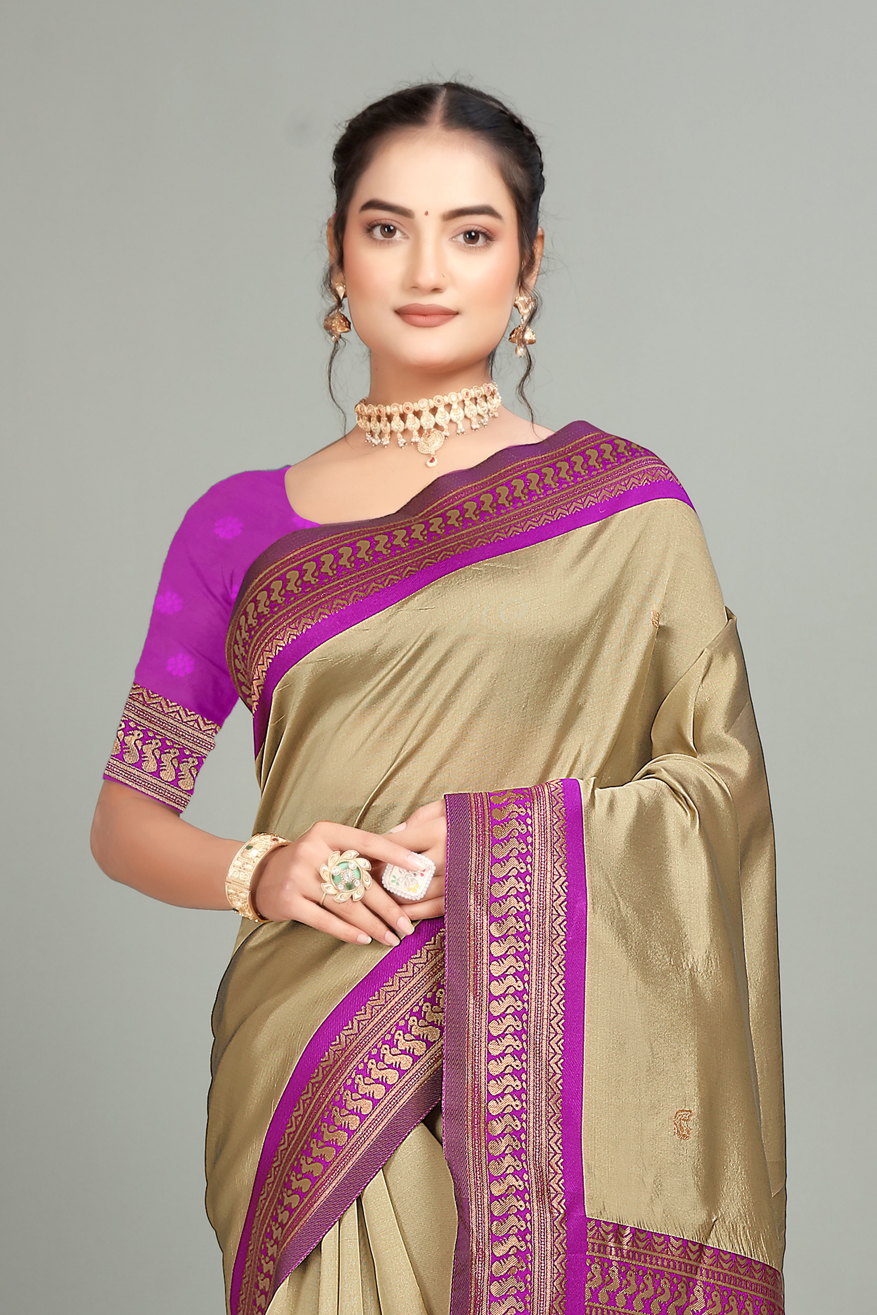 Off White Solid Woven Silk Saree