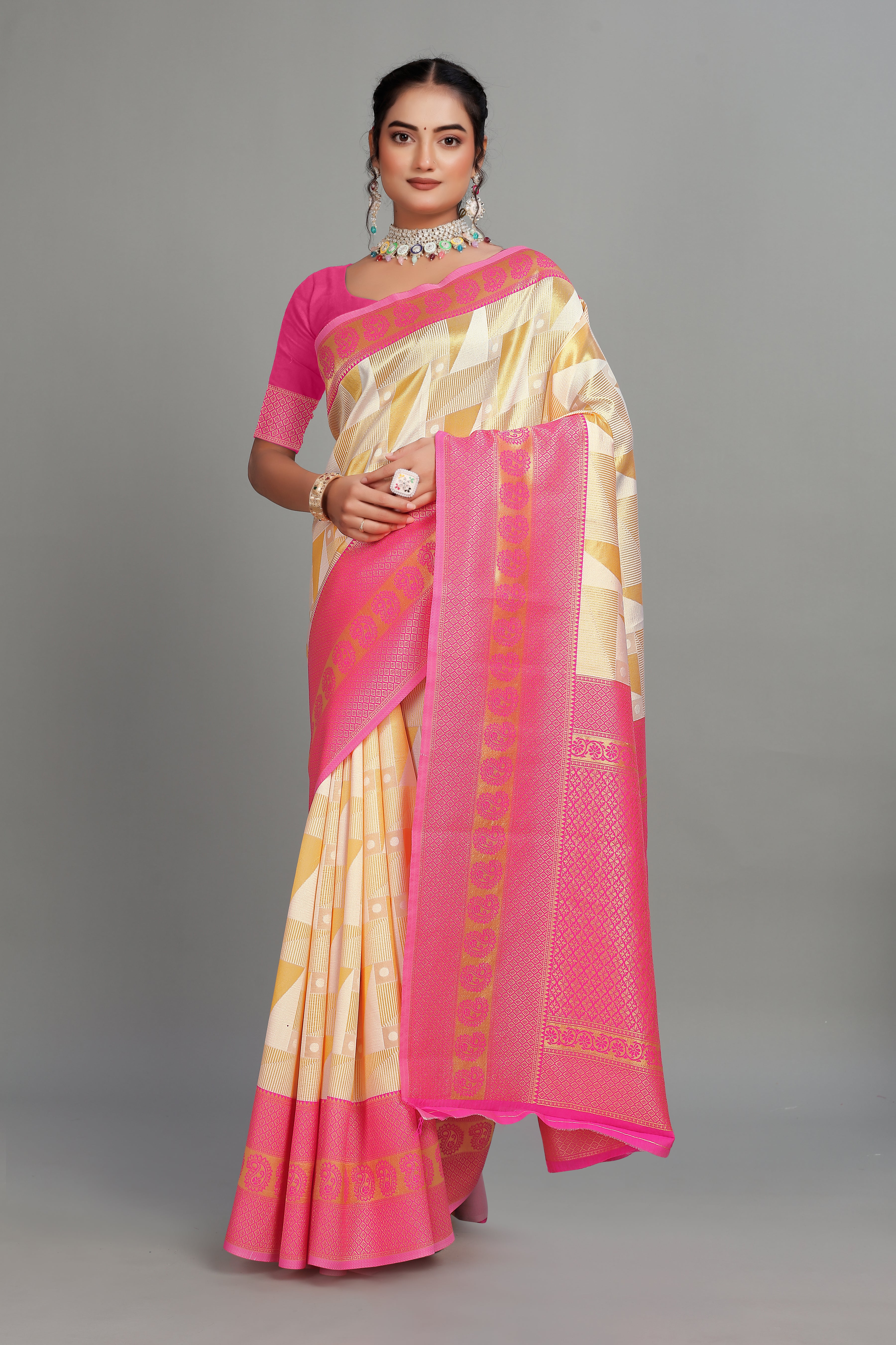 Cream-Pink Weaving Silk Saree
