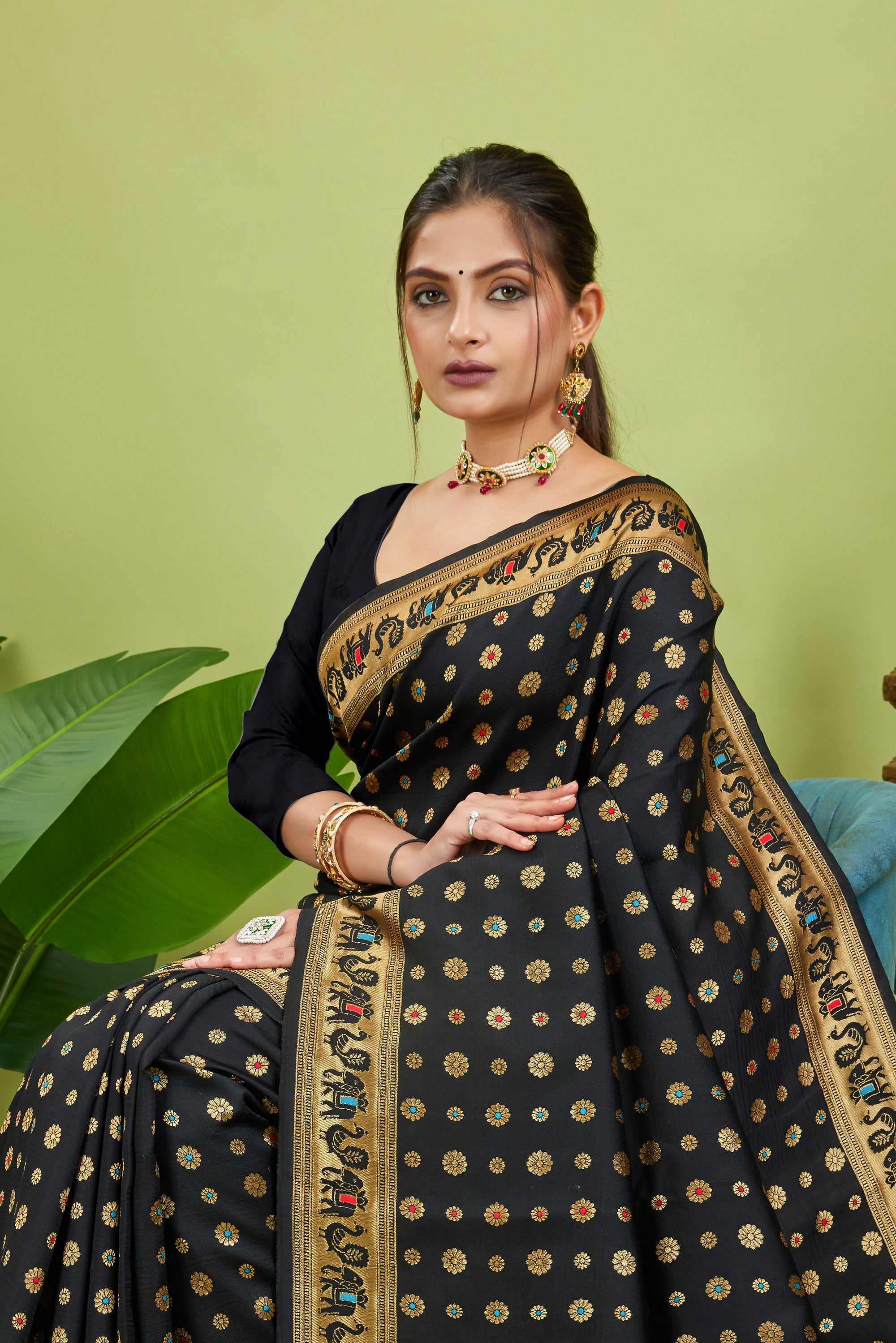 Black Minakari Paithani Silk Saree