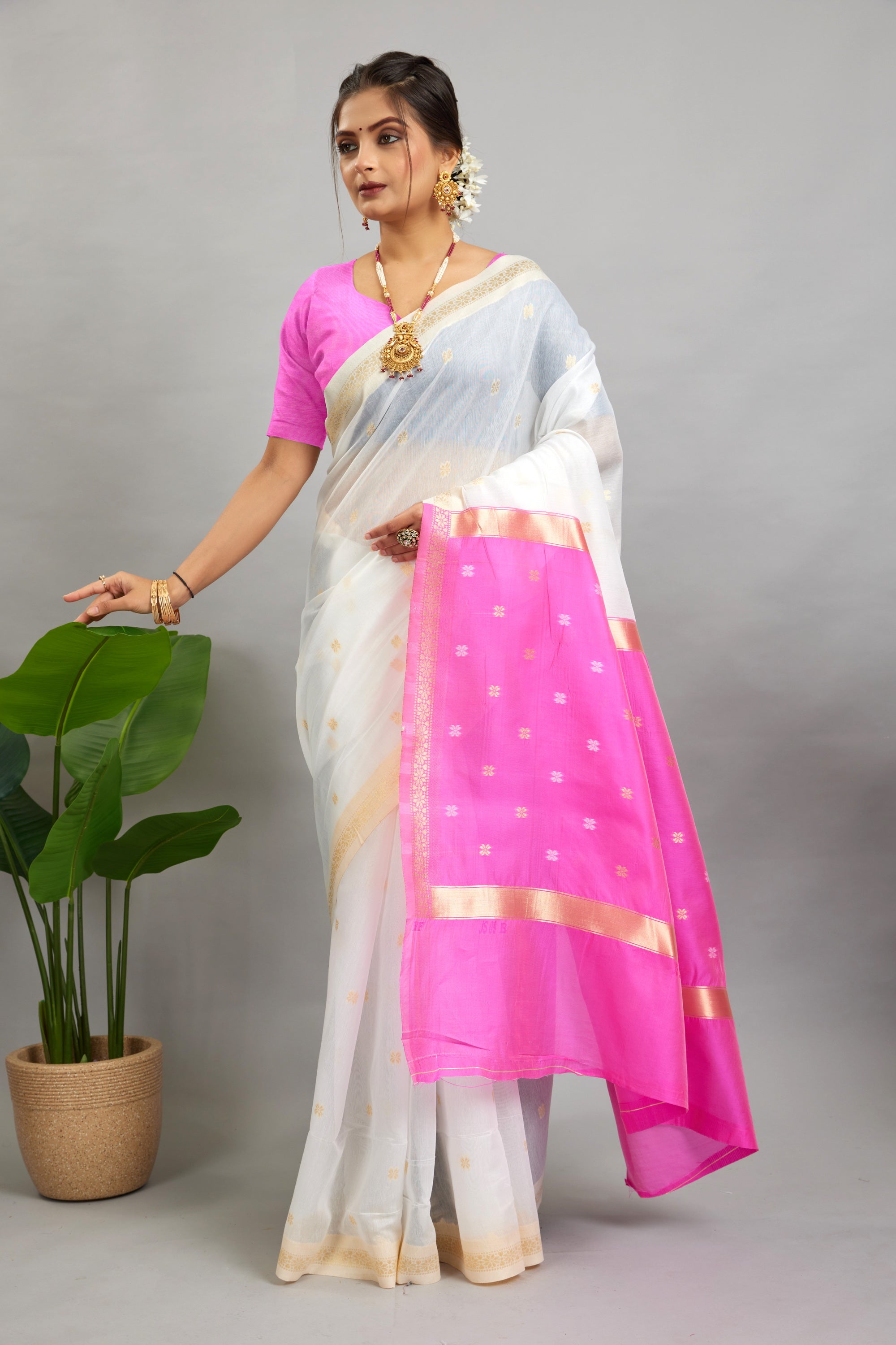 White Toned Cotton Silk Saree