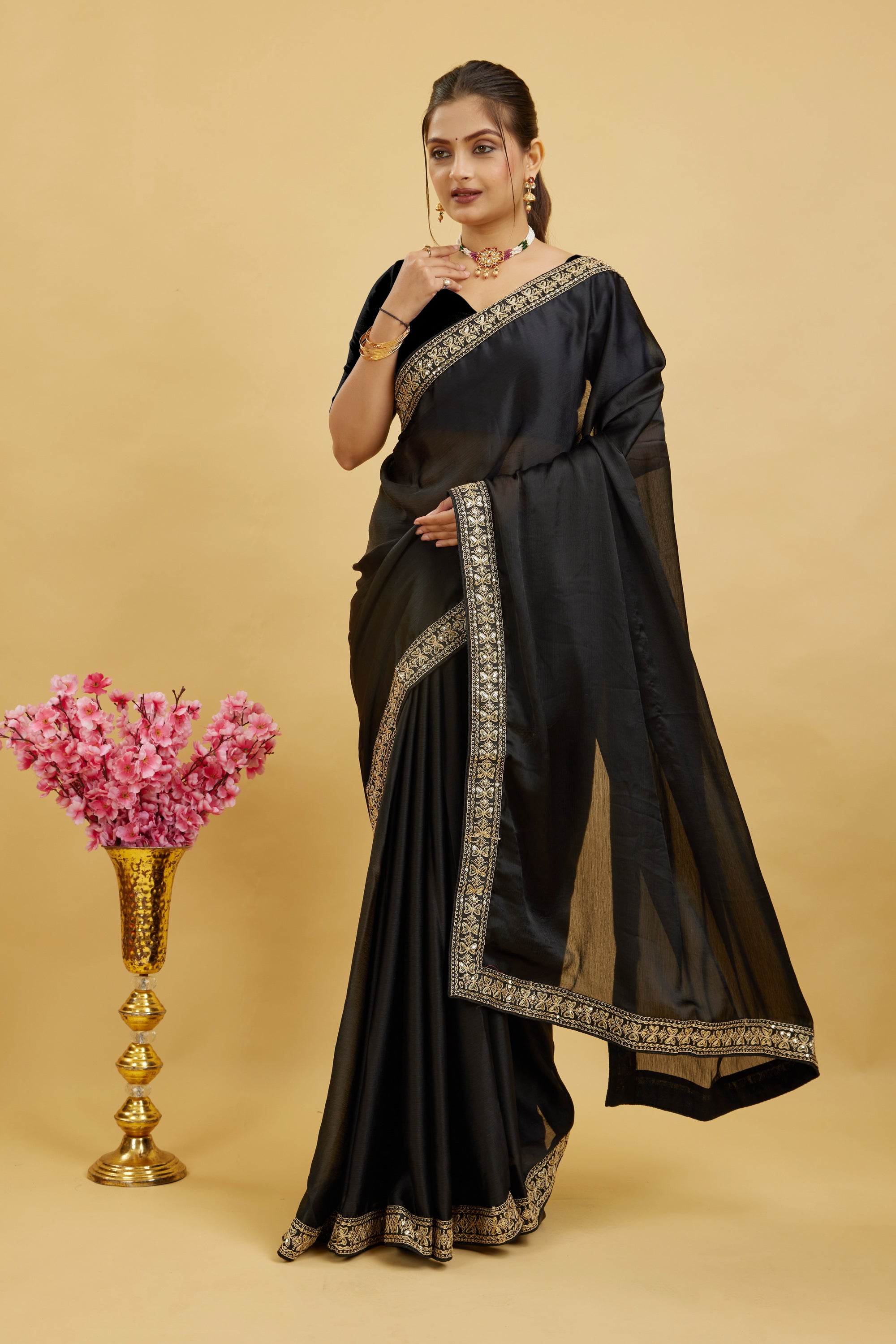 Black Solid Georgette Saree With Lace