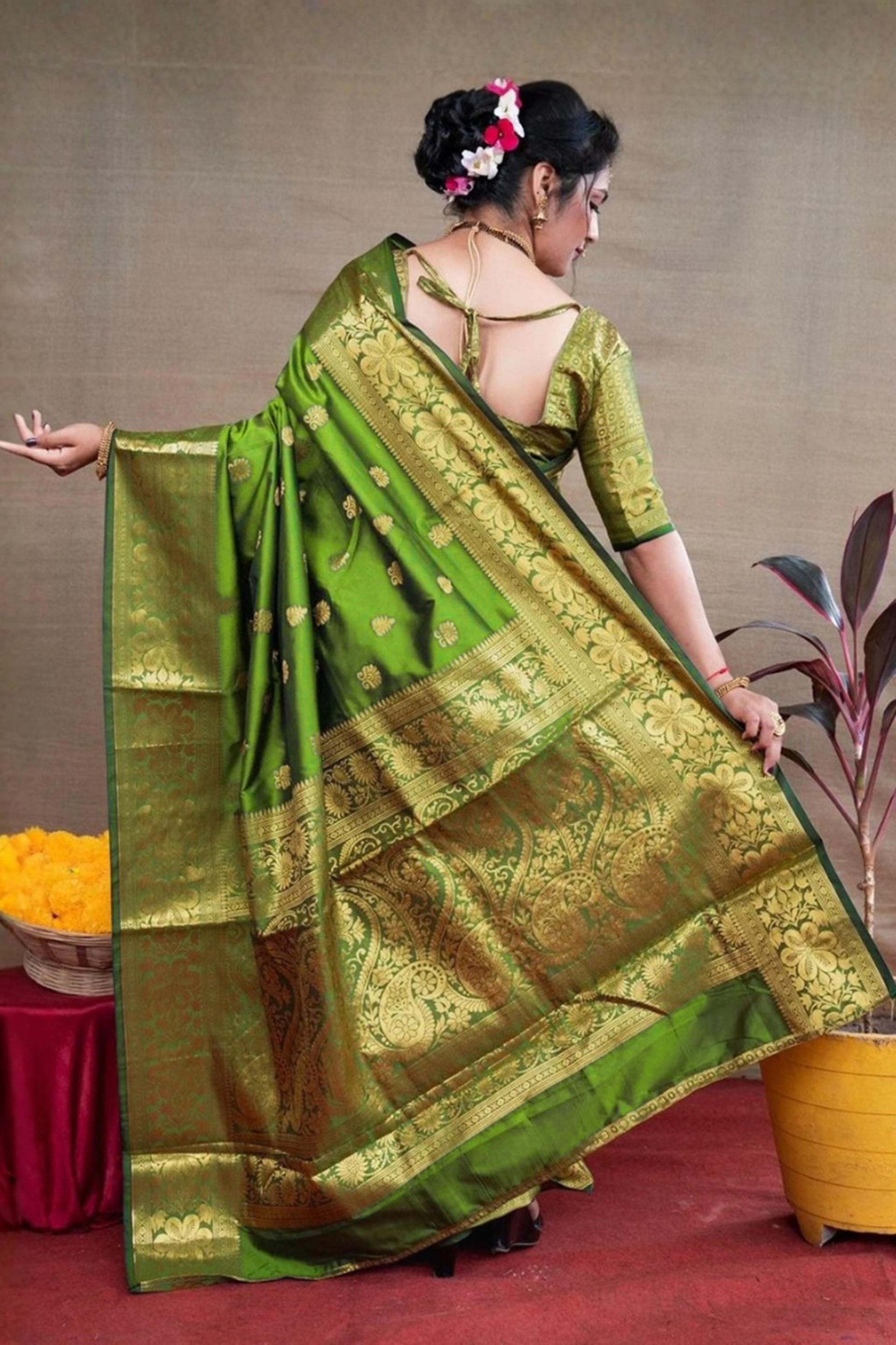 Light Green Woven Silk Blend Saree