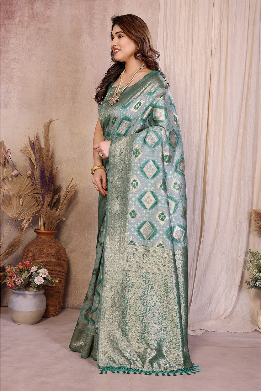 Rama Cotton Blend Jacquard Zari Saree