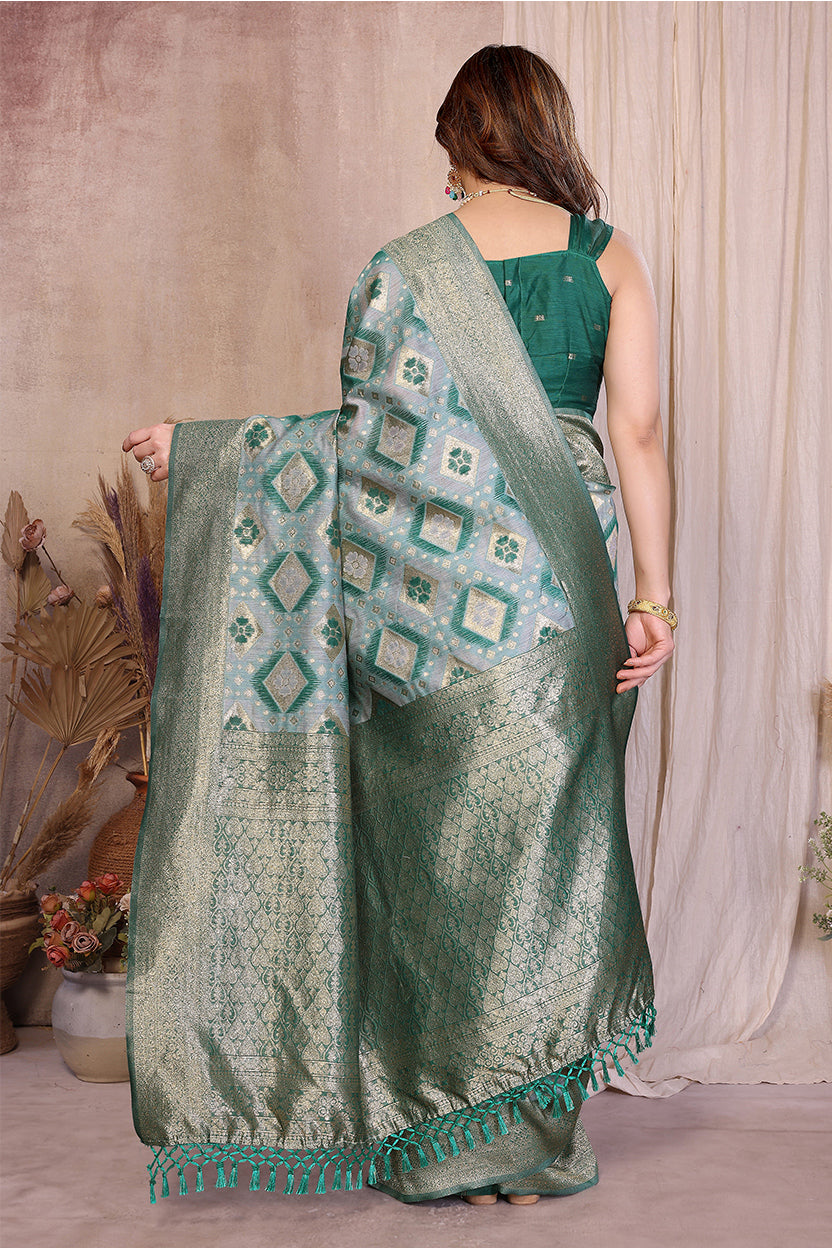 Rama Cotton Blend Jacquard Zari Saree