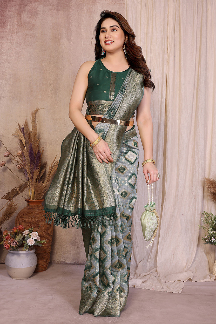Green Cotton Blend Jacquard Zari Saree