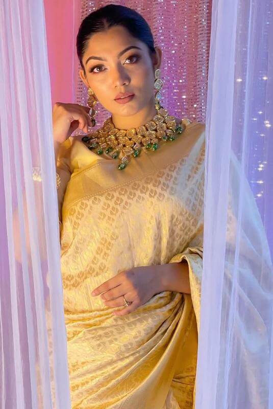 Cream Woven Silk Blend Saree